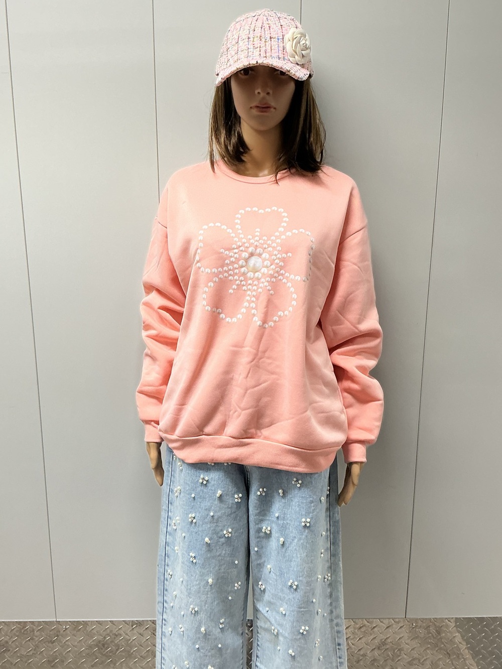🌺SALE LAST 1  NEW CAMELLIA CLOVER PEARL SOFT SWEATSHIRT